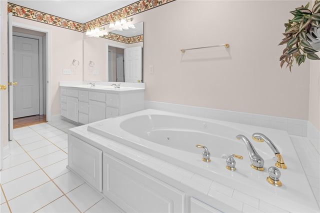 105 Planters Drive, Seneca, SC 29678