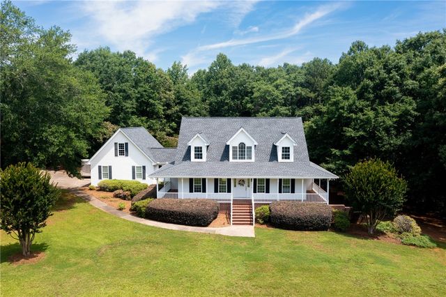 105 Planters Drive, Seneca, SC 29678