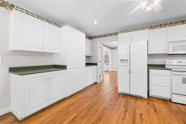 105 Planters Drive, Seneca, SC 29678