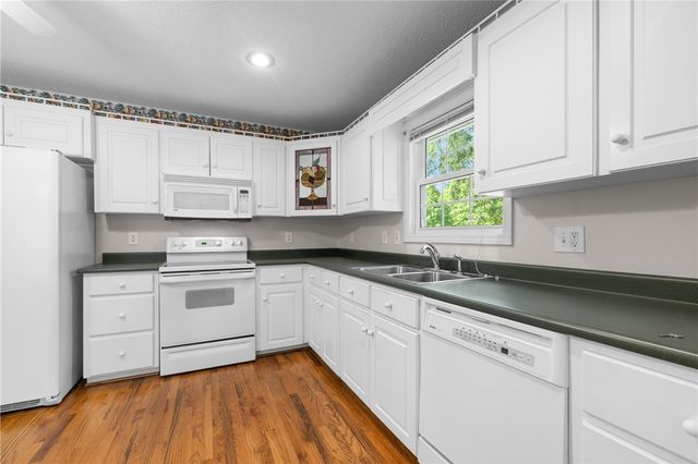 105 Planters Drive, Seneca, SC 29678