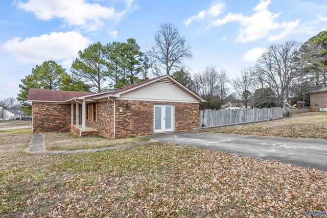 101 Skinner Drive, Huntsville, AL 35811