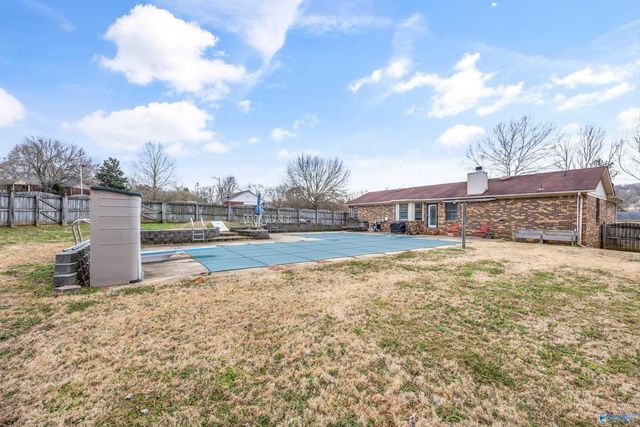 101 Skinner Drive, Huntsville, AL 35811