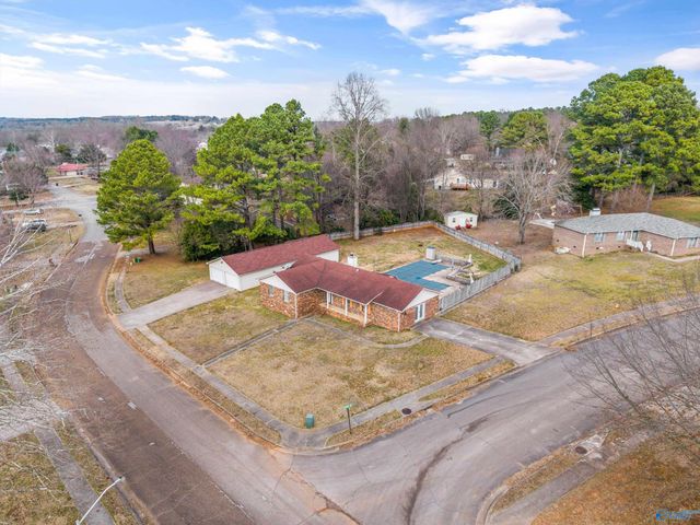 101 Skinner Drive, Huntsville, AL 35811