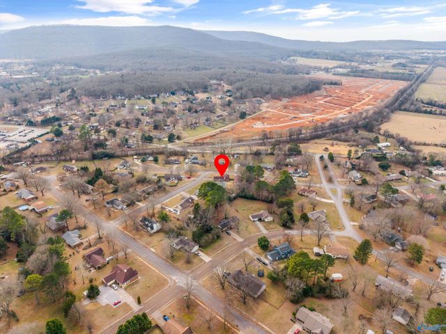 101 Skinner Drive, Huntsville, AL 35811