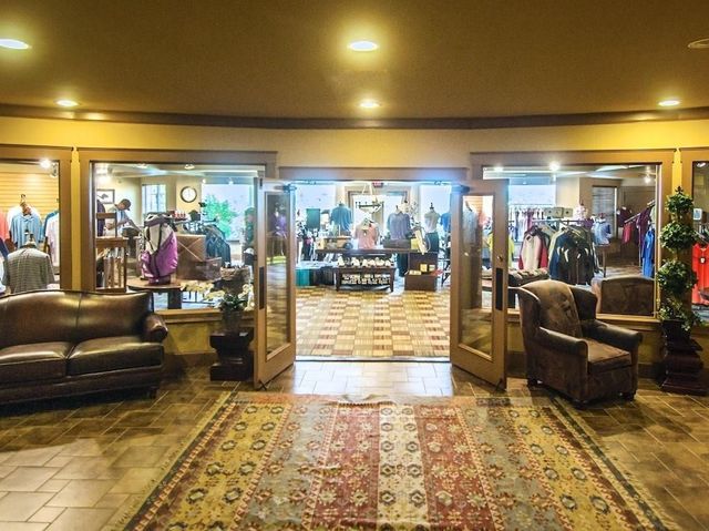 6140 Montrose Street, Cleburne, TX 76033