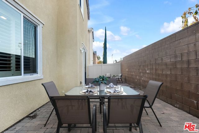 20051 Lila Place, Winnetka, CA 91306