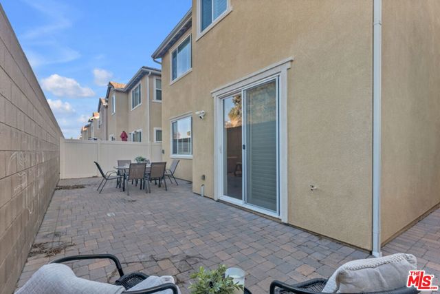 20051 Lila Place, Winnetka, CA 91306