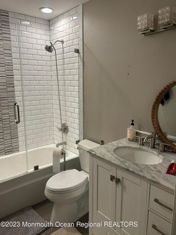 1 Michaels Court, Oakhurst, NJ 07755