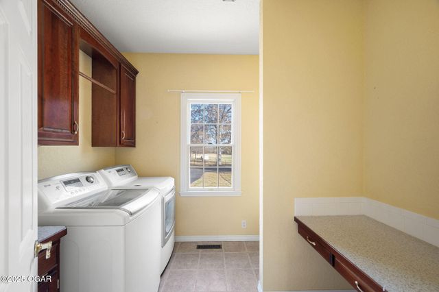 5478 E 14th Street, Joplin, MO 64801