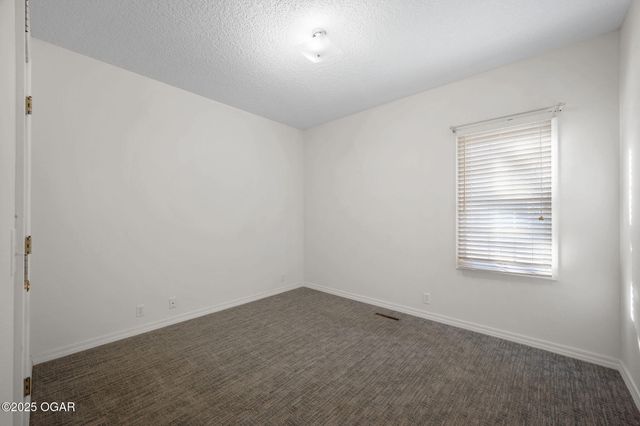 5478 E 14th Street, Joplin, MO 64801