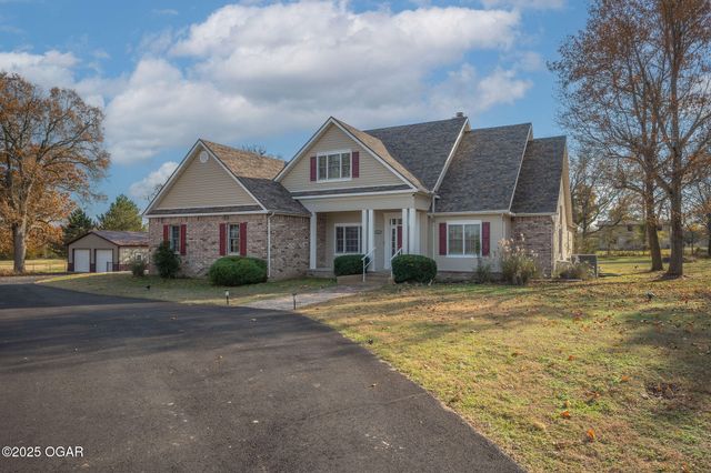 5478 E 14th Street, Joplin, MO 64801