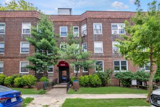 141-24 78th Ave 1-A, Flushing, NY 11367