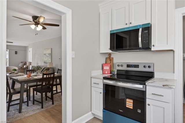 14 Alpine ST, Newport News, VA 23606