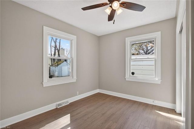 14 Alpine ST, Newport News, VA 23606