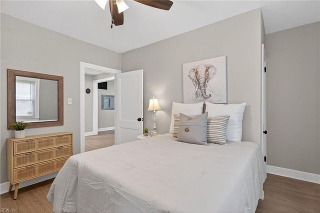 14 Alpine ST, Newport News, VA 23606