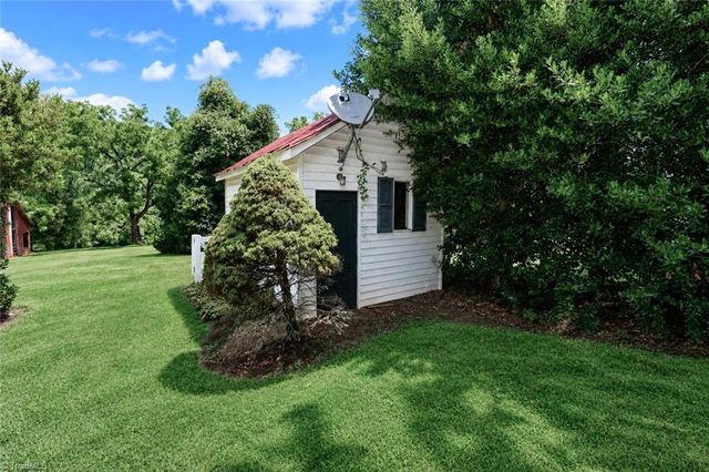 331 Beaver Farm Road, Statesville, NC 28625