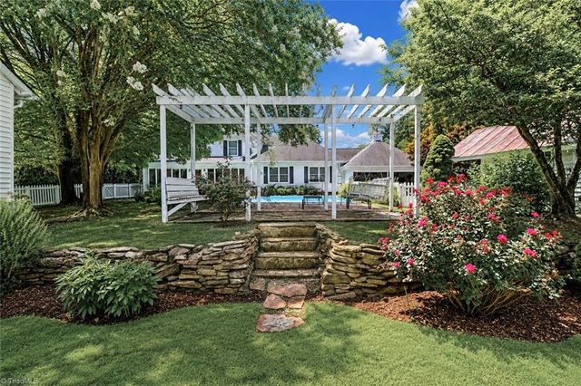 331 Beaver Farm Road, Statesville, NC 28625