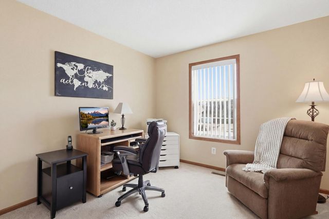 3420 N View Bay, Woodbury, MN 55125