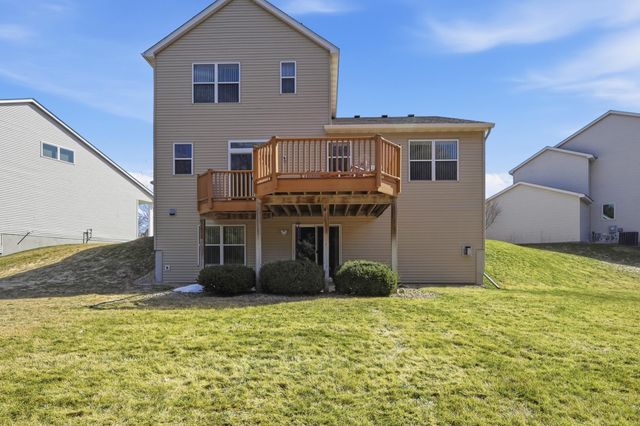 3420 N View Bay, Woodbury, MN 55125