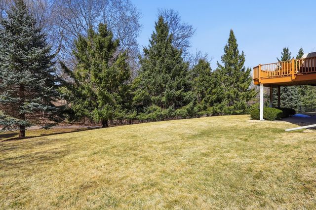 3420 N View Bay, Woodbury, MN 55125