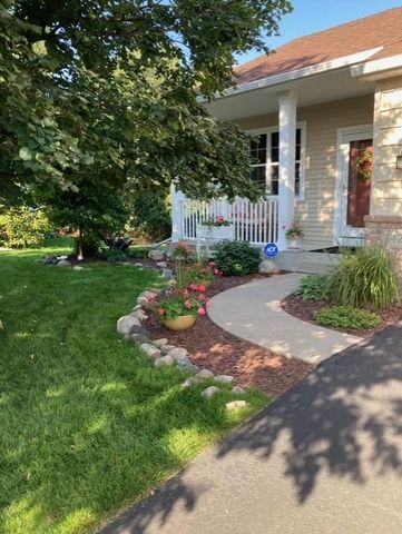 3420 N View Bay, Woodbury, MN 55125