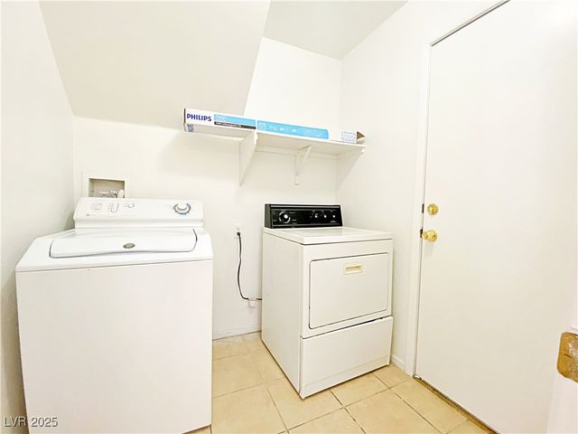 4525 Coronado Hills Way, Las Vegas, NV 89115