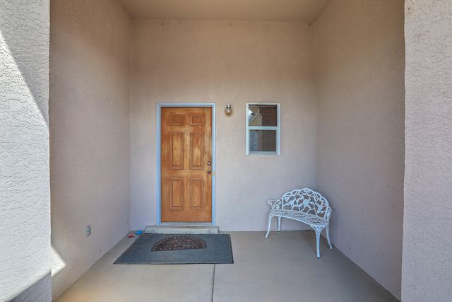 1708 Regency Park Road SE, Rio Rancho, NM 87124