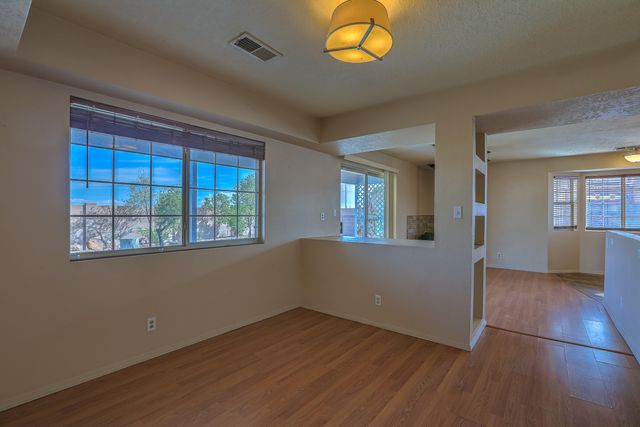1708 Regency Park Road SE, Rio Rancho, NM 87124