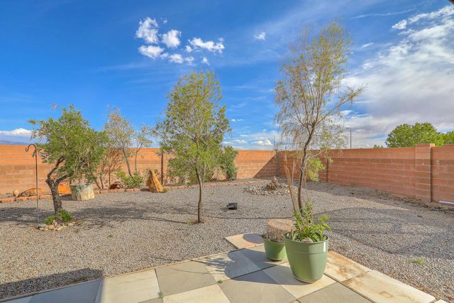 1708 Regency Park Road SE, Rio Rancho, NM 87124