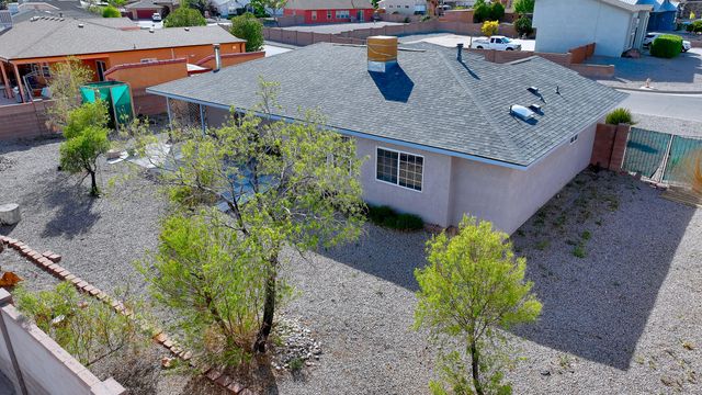 1708 Regency Park Road SE, Rio Rancho, NM 87124