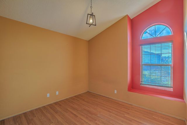 1708 Regency Park Road SE, Rio Rancho, NM 87124