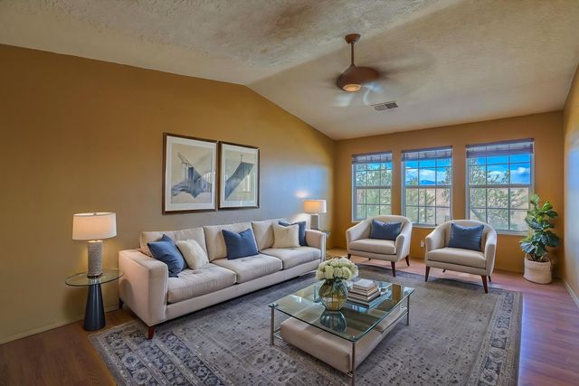 1708 Regency Park Road SE, Rio Rancho, NM 87124