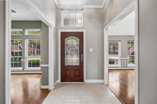 1839 Lakewinds Drive, Missouri City, TX 77459