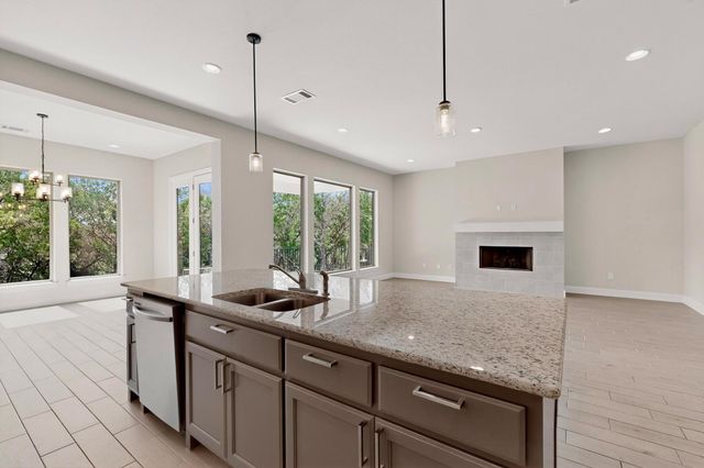 6621 Destination WAY, Lago Vista, TX 78645