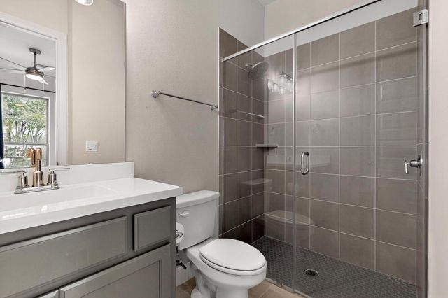 6621 Destination WAY, Lago Vista, TX 78645