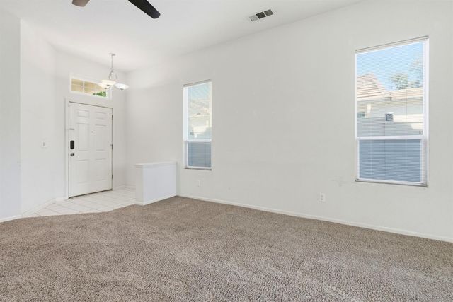 6895 Romanzo Way, Elk Grove, CA 95758