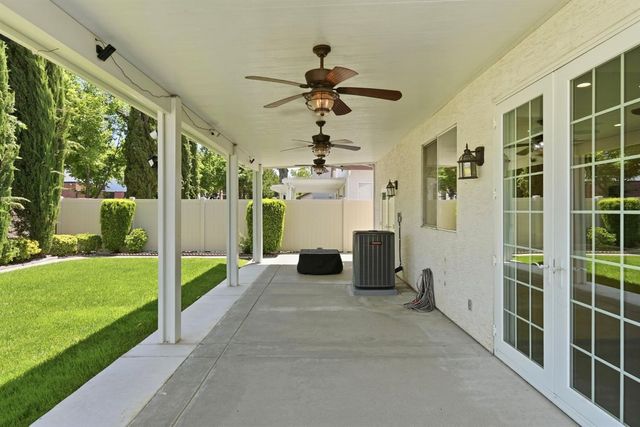 6895 Romanzo Way, Elk Grove, CA 95758