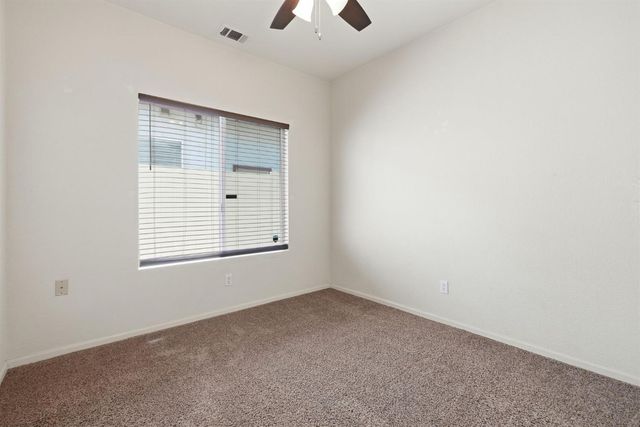 6895 Romanzo Way, Elk Grove, CA 95758