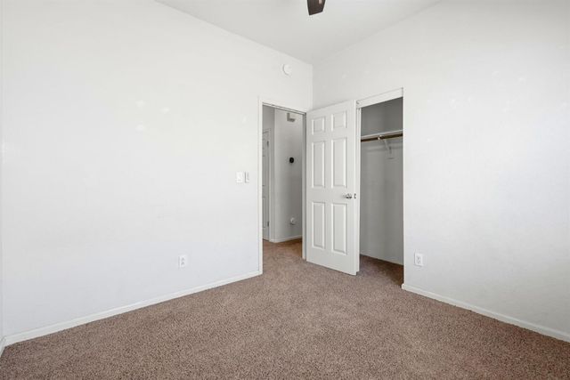 6895 Romanzo Way, Elk Grove, CA 95758