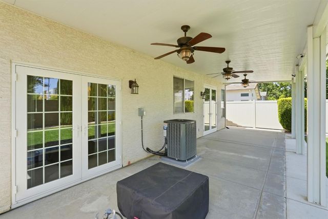 6895 Romanzo Way, Elk Grove, CA 95758