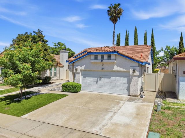 6895 Romanzo Way, Elk Grove, CA 95758