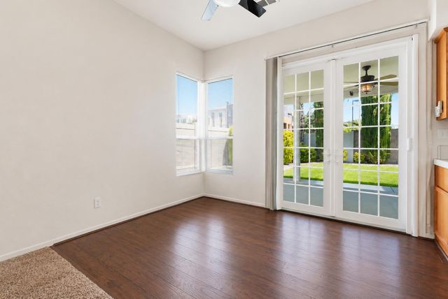 6895 Romanzo Way, Elk Grove, CA 95758
