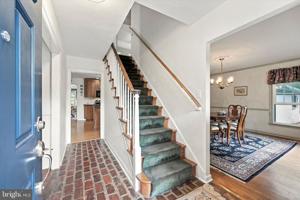 5 STONEHENGE LN, MALVERN, PA 19355 — photo 2