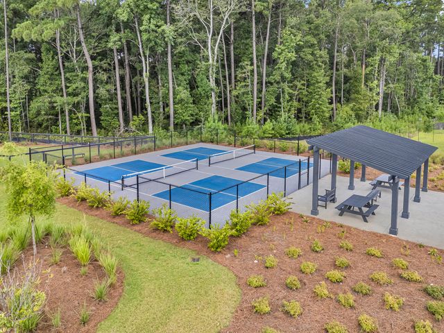 1045 Dusk Drive, Summerville, SC 29486