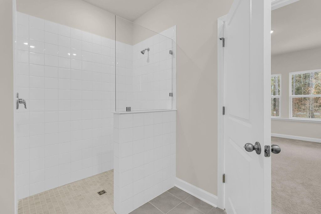 Image 24 of property listing at 1045 Dusk Drive, Summerville, SC 29486
