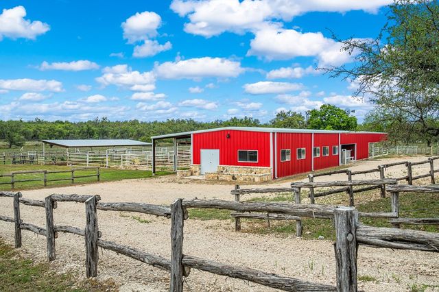 1379 Barker-Rogers Rd, Harper, TX 78631