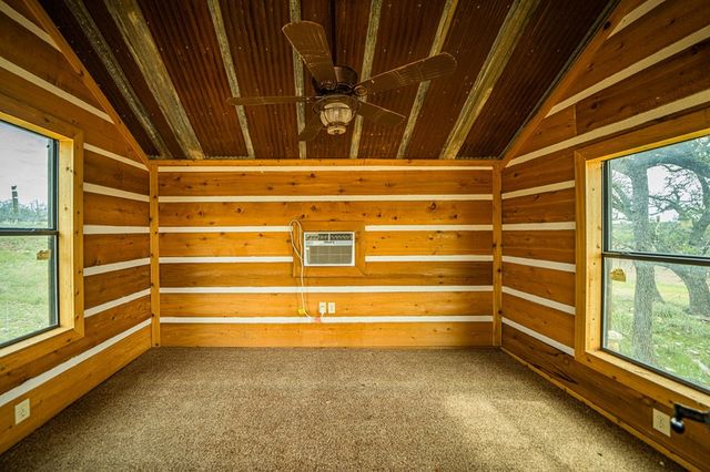 1379 Barker-Rogers Rd, Harper, TX 78631