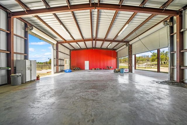 1379 Barker-Rogers Rd, Harper, TX 78631