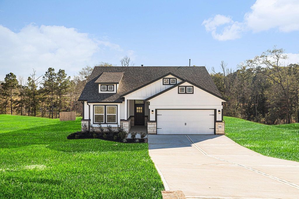 9586 Moss Rose, Willis, TX 77378