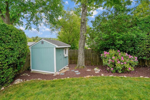 5117 WICKETT TER, Bethesda, MD 20814